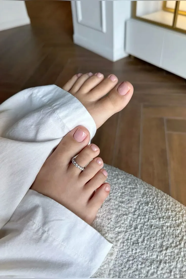 pedi (55) ⊹ ࣪ ˖