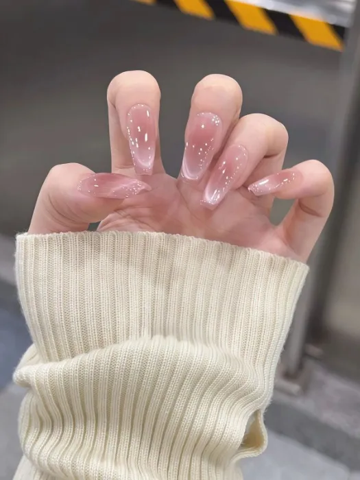 mani (88) ⊹ ࣪ ˖