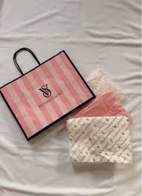 Pay my Shopping 🛍️ 