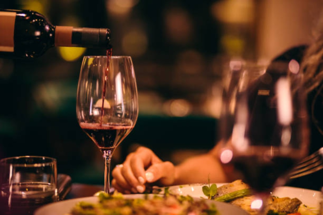 Dinner with a girlfriend 