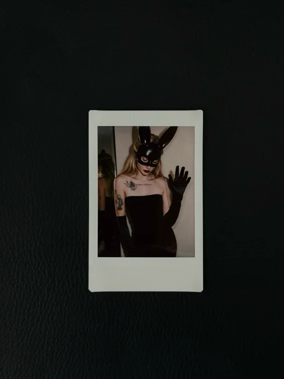 POLAROID FILM 