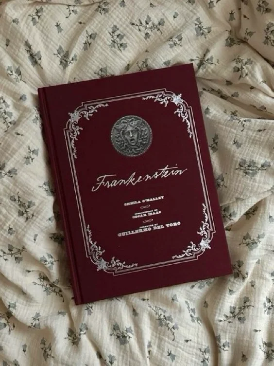 Guillermo del toro Frankenstein 