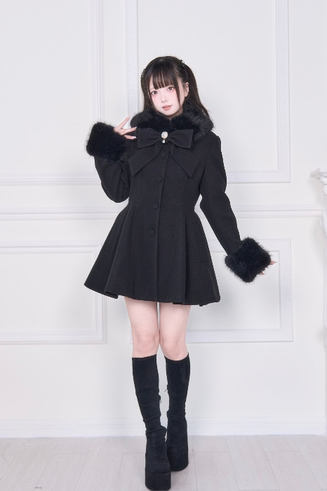NoGenki cape fur coat