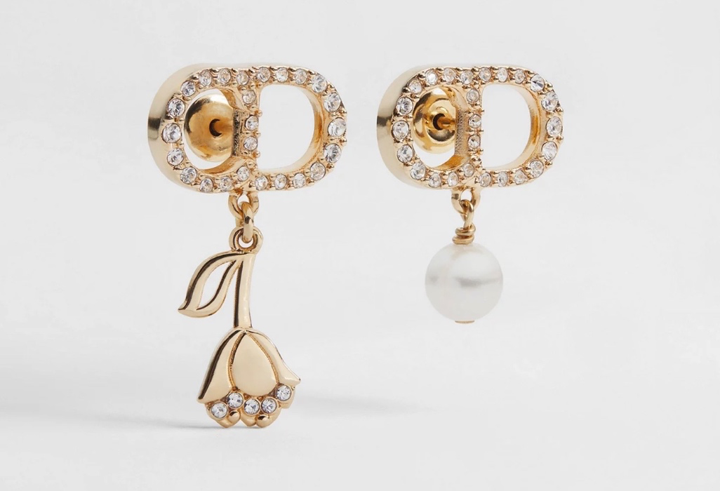 CD Lily Earrings
