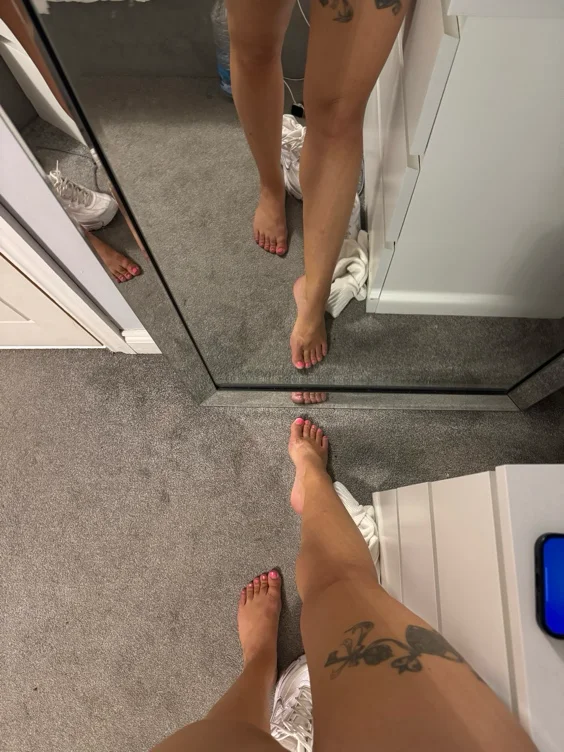 DMs