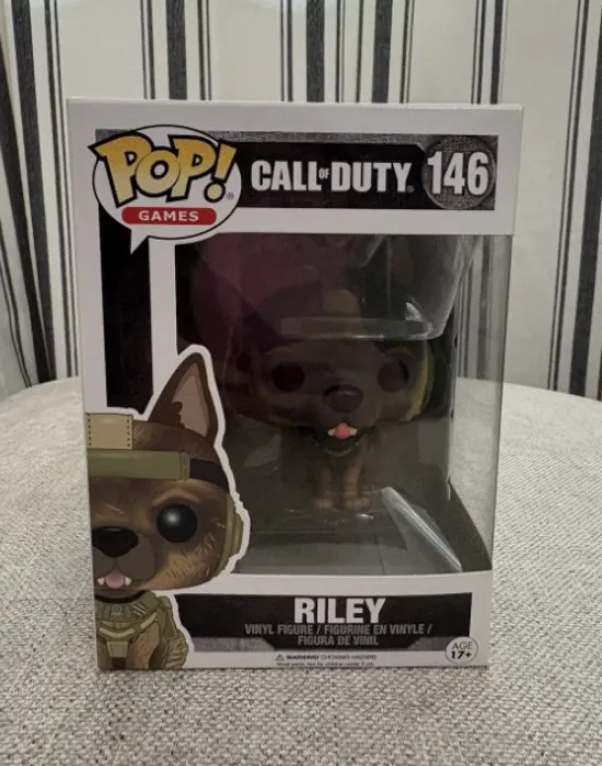 Riley the dog pop