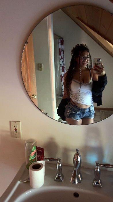 Pretty Girl Tax ☺️🫰🏽