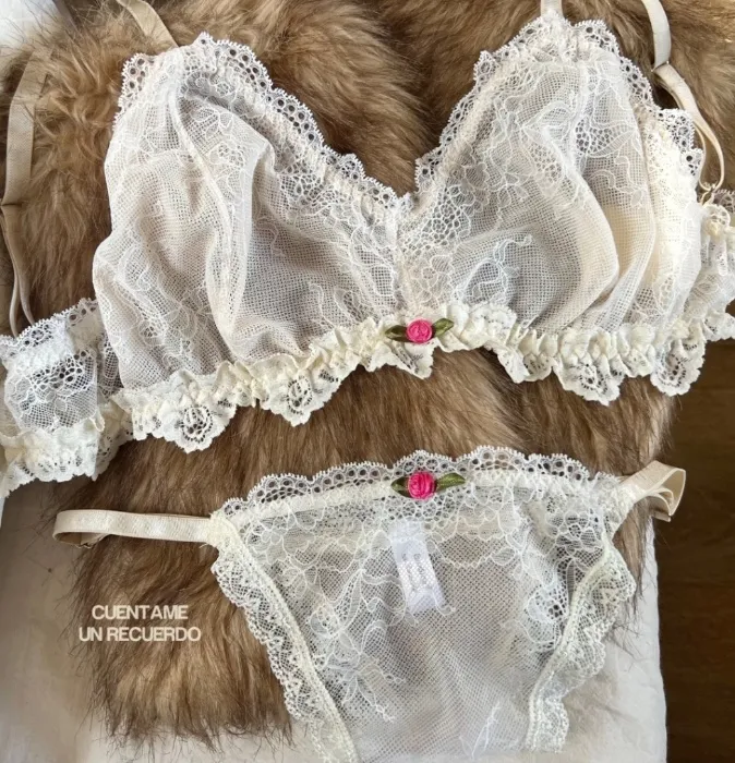 Conjunto MANTRA LEON
