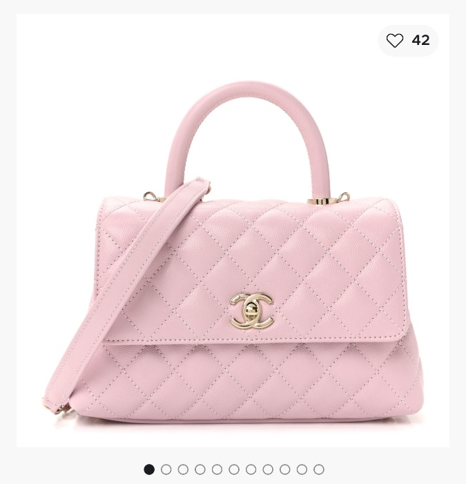 Chanel coco flap in light pink 