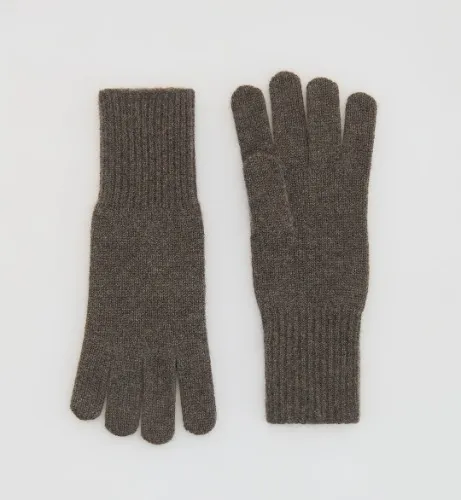 Wool gloves