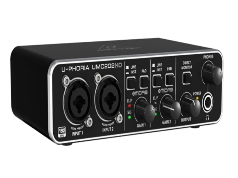 Behringer Audio Interface 🌹