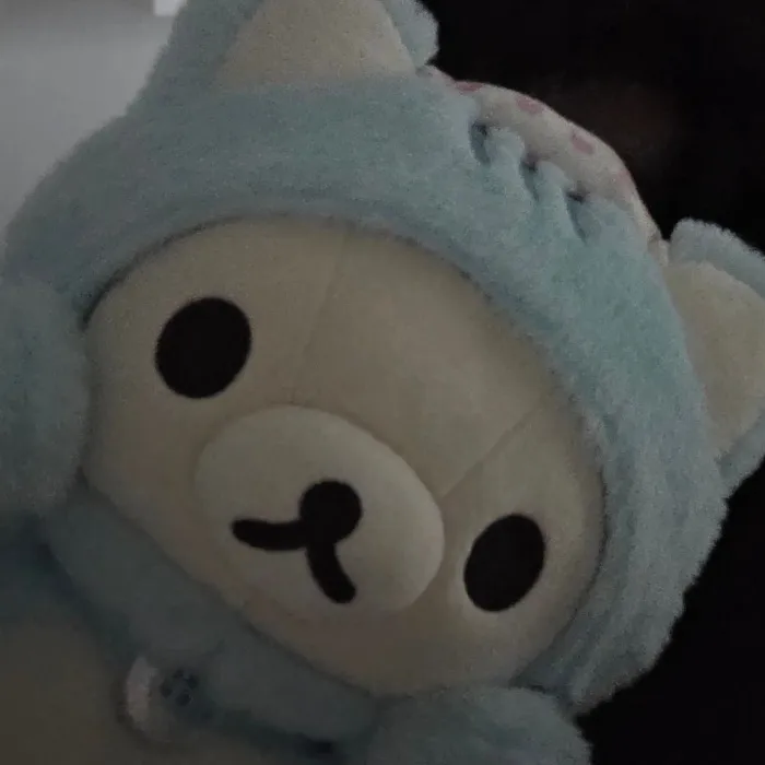 (,,>﹏<,,)