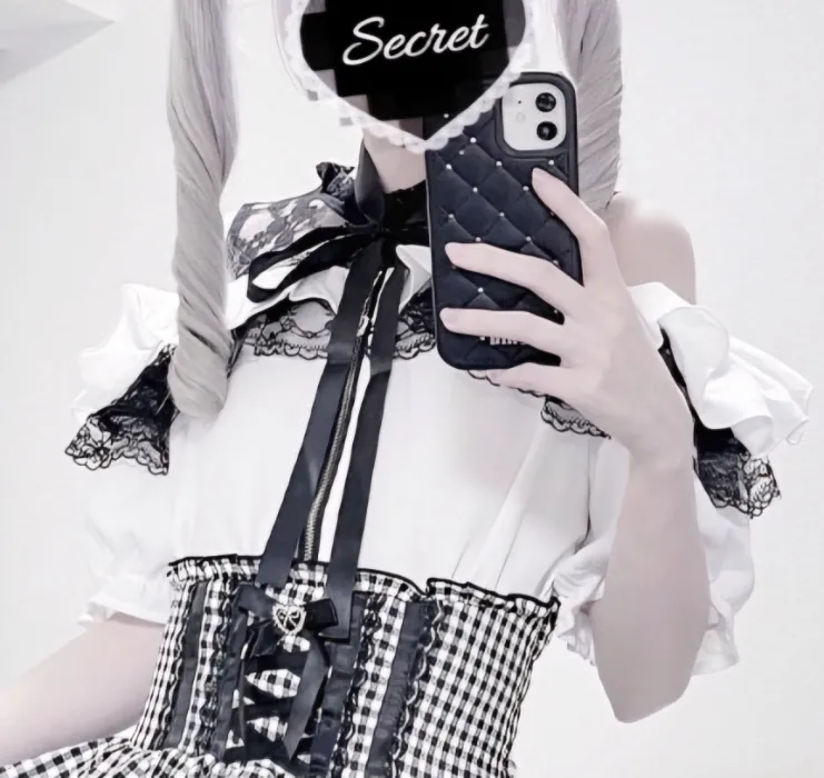 ma*rs ruffle off-shoulder blouse 