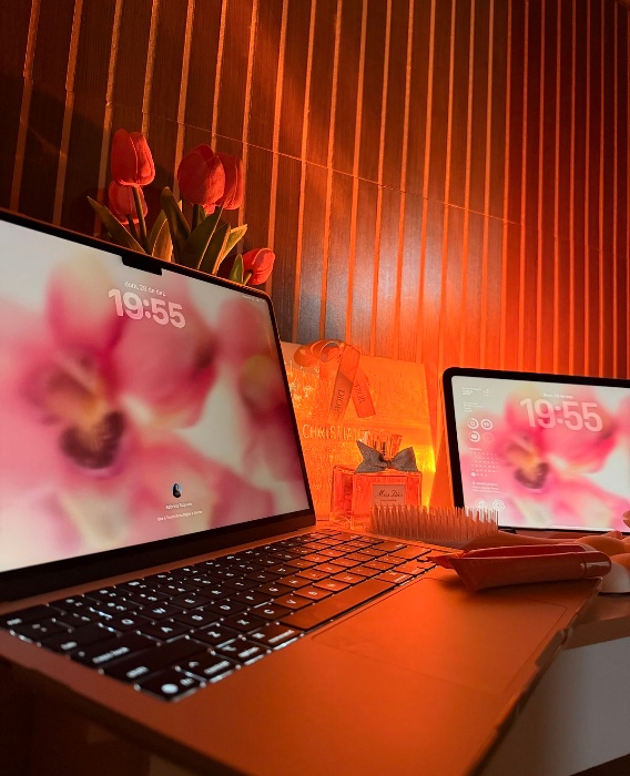 💻 Queen’s Study Laptop Fund