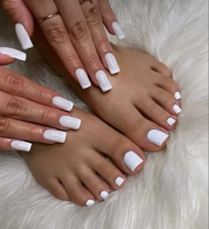 Mani/Pedi