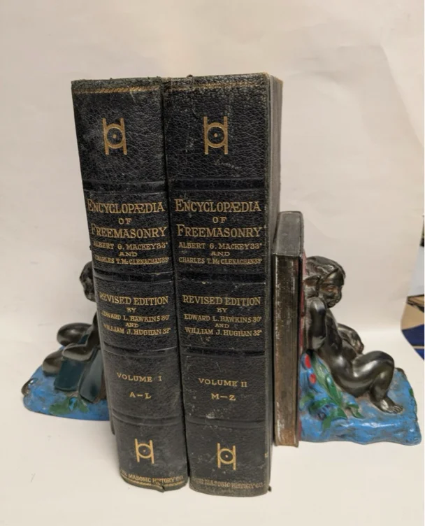 Encyclopedia of Freemasonry and Kindred Sciences - 1912, 2 vol