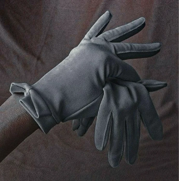 Princess Attention - Glove