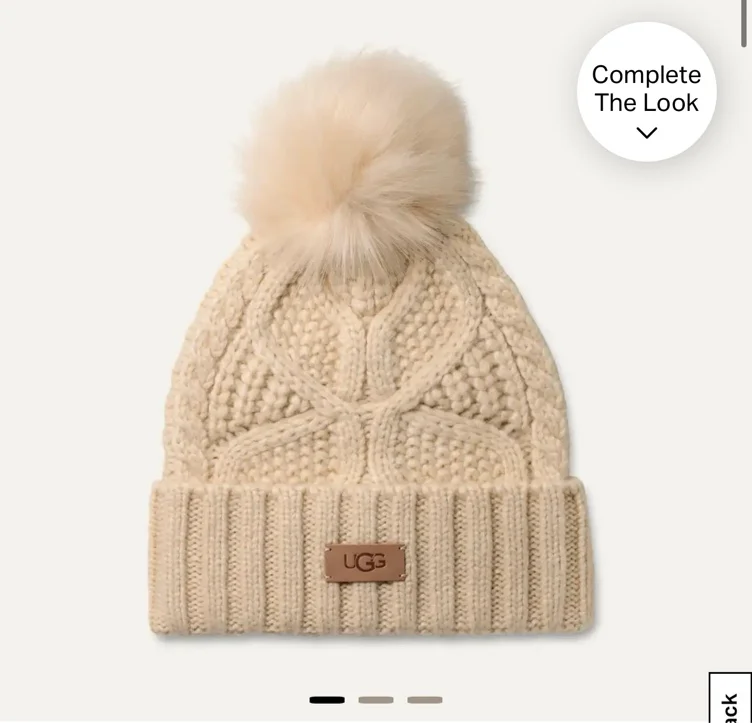 Women's Cable Beanie With Pom