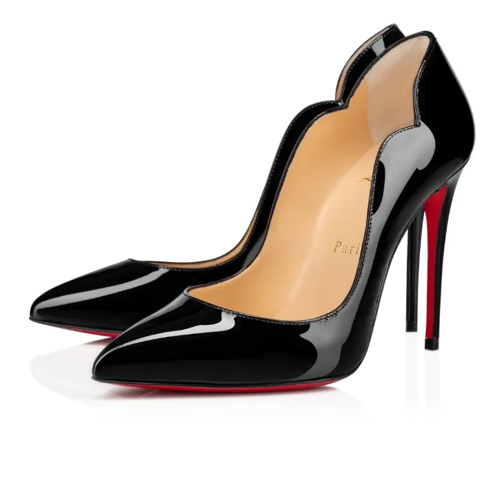 Iconic Christian Louboutin Hot Chick Pumps 