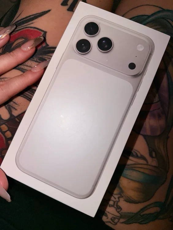 New iPhone ✨Reimbursement