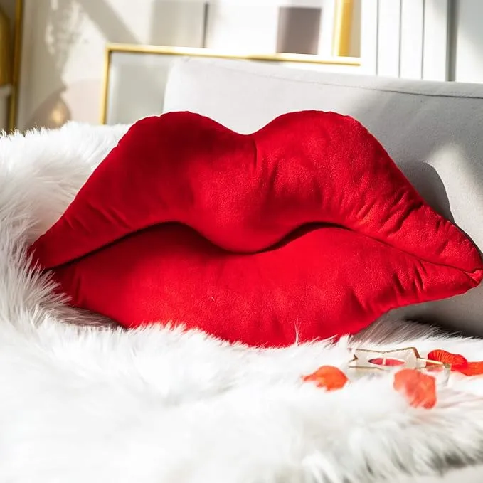 Lips Pillow