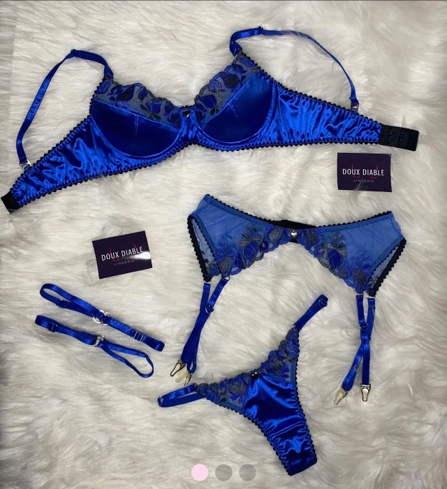 blue lingerie 💎