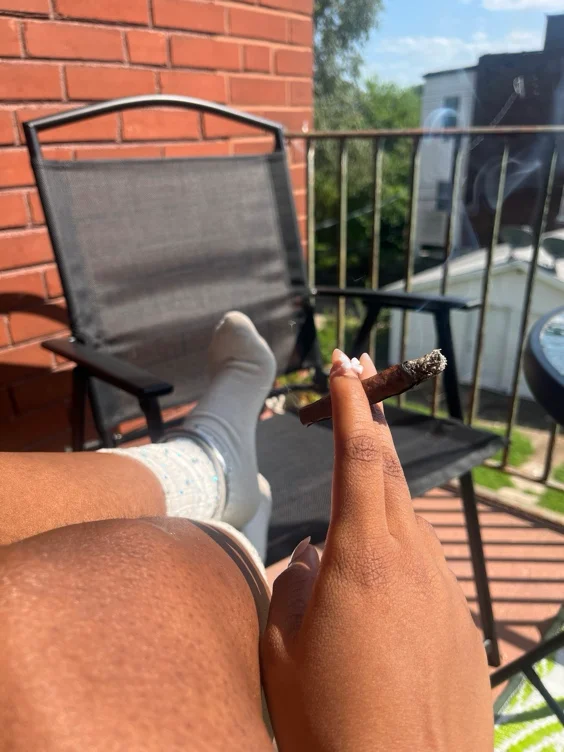 an ounce🪴 *iykyk*