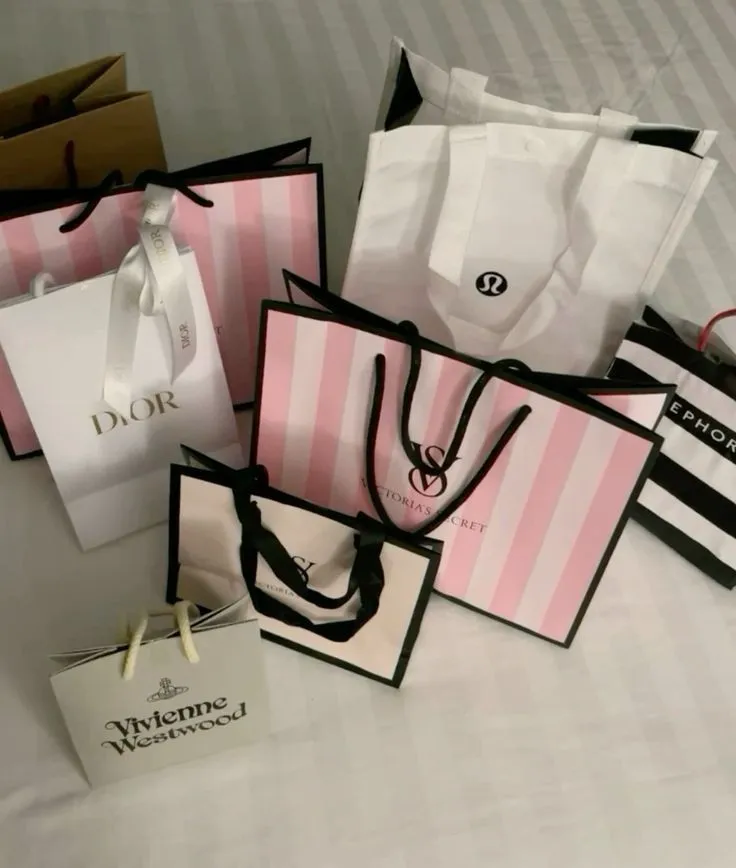 Shopping Spree! 🛍