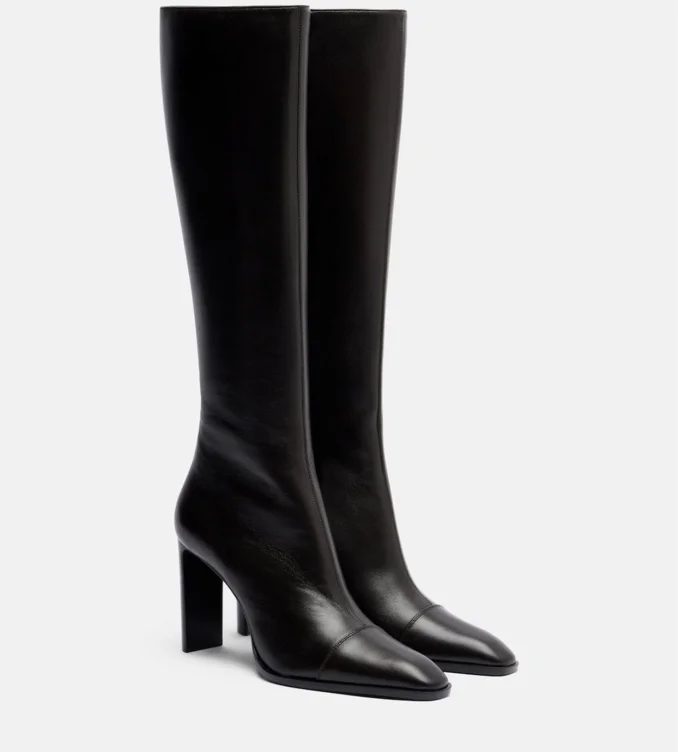 Saint Laurent Venetia 95 (1900€)