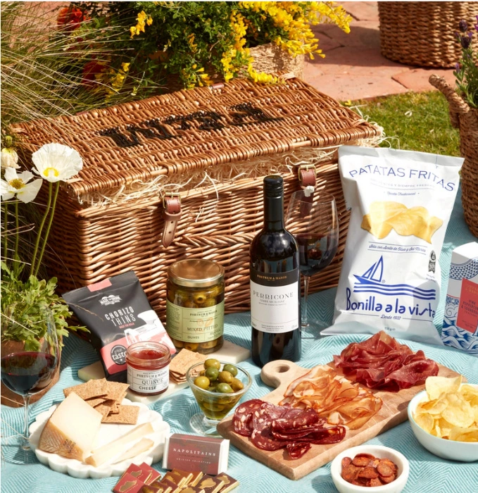 Fortnum & Mason | Mediterranean Food & Wine Hamper