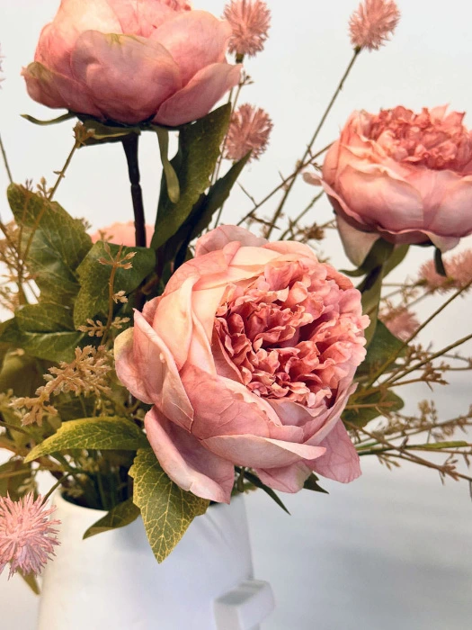 6 months of flowers | Bloom & Wild