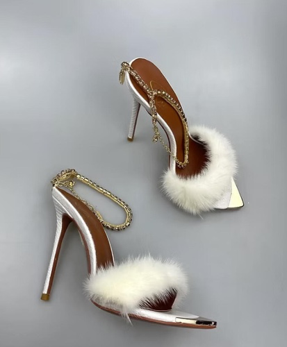 Those amazing White mules 