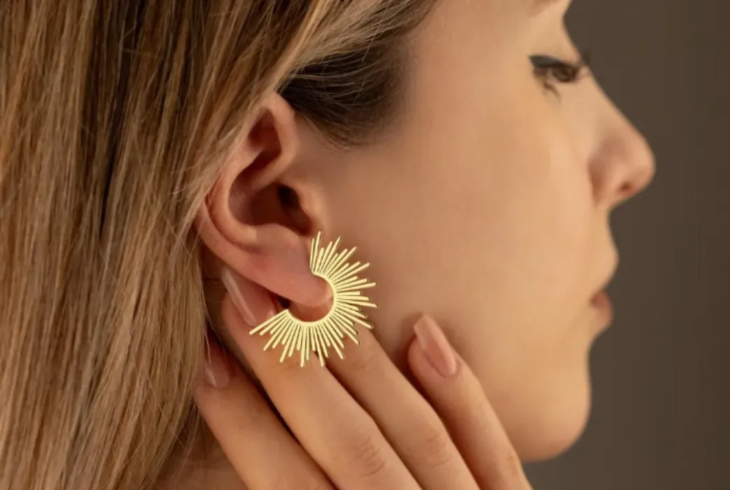 14k gold sunburst earrings