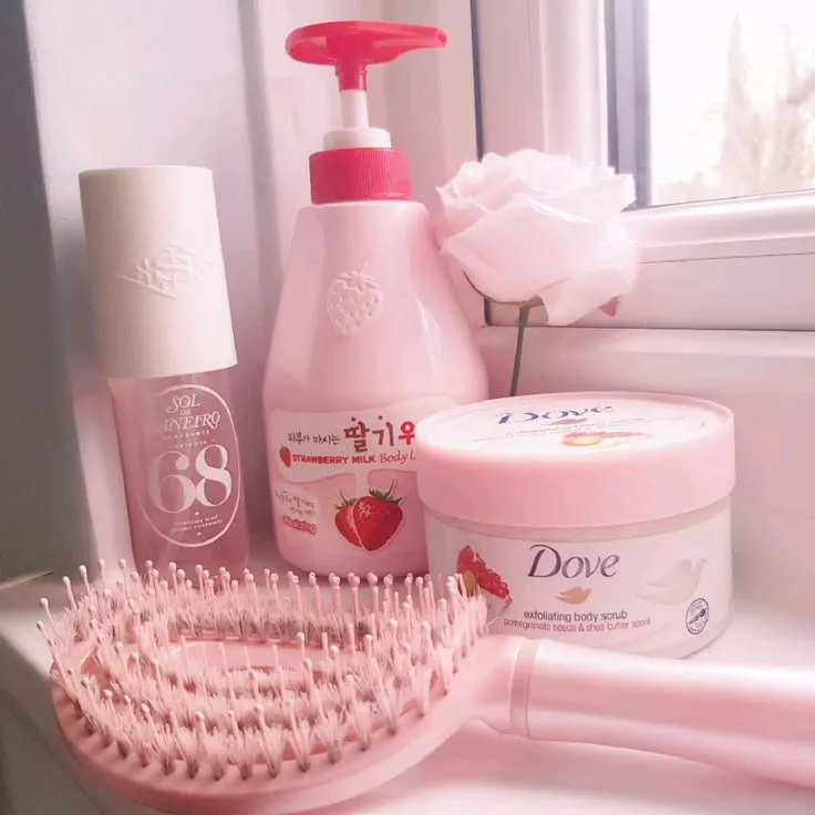Strawberry Milk Body Wash