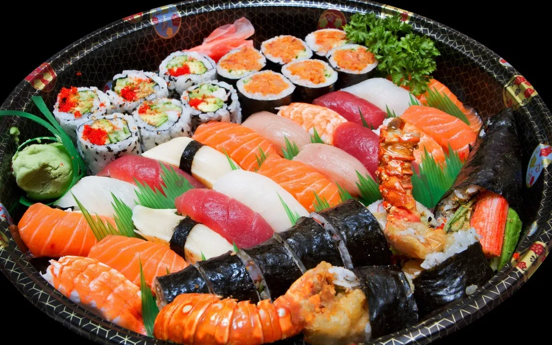 sushi lunch 