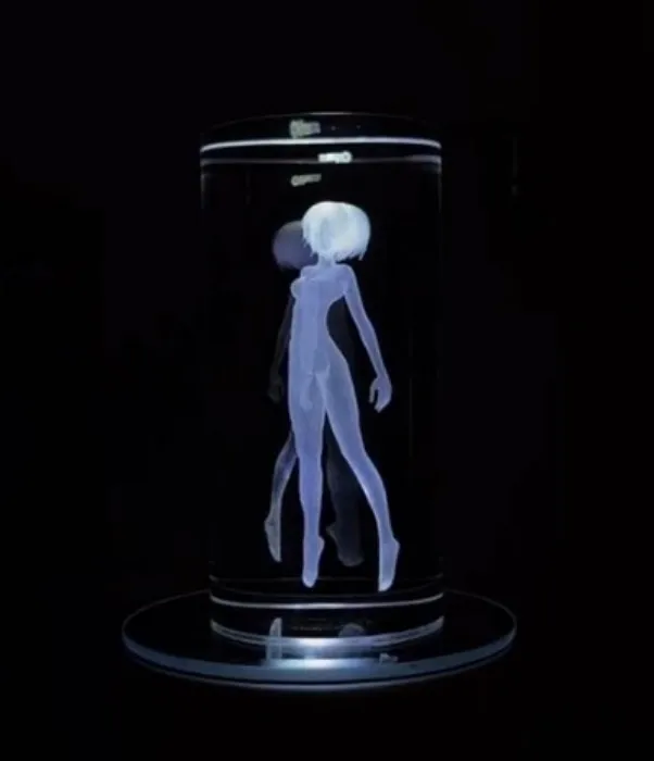 Rei Memorial Crystsl