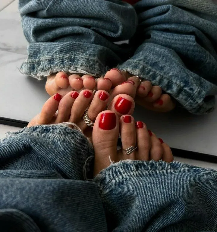 Toe rings