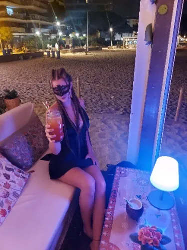 2222 € Cheers to me