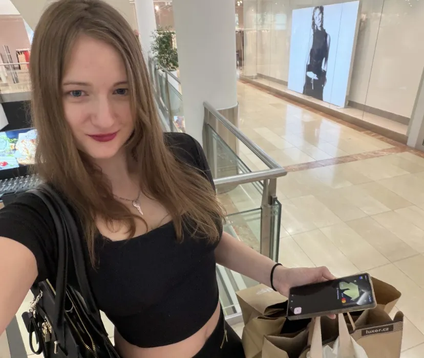 €555 Shopping spree