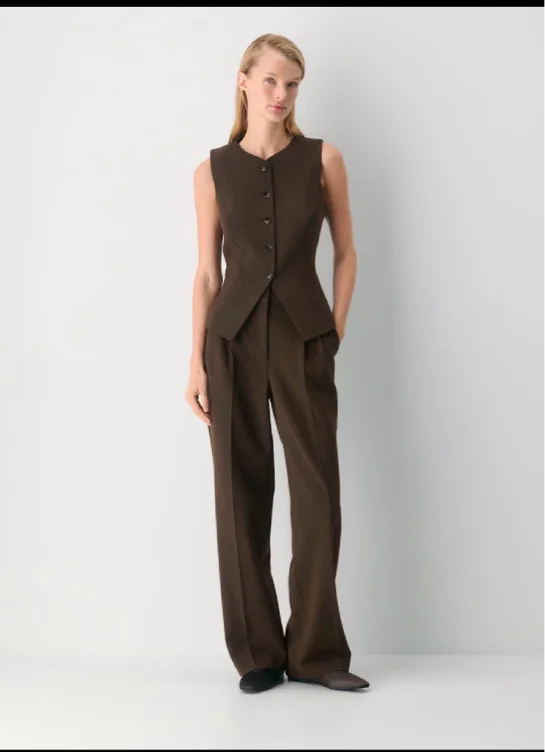 The Effortless Pant™ - (Re)ssential