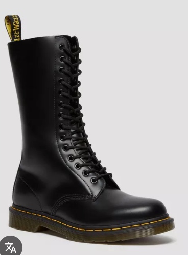 DR MARTENS