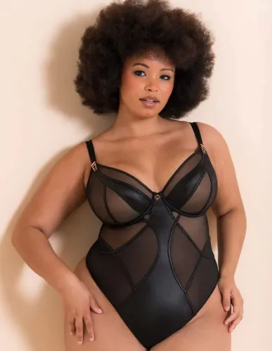 Scantilly Suspense Plunge Bodysuit Black | 30F