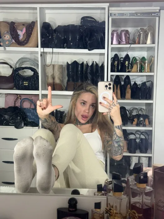 Smelly socks 🧦 