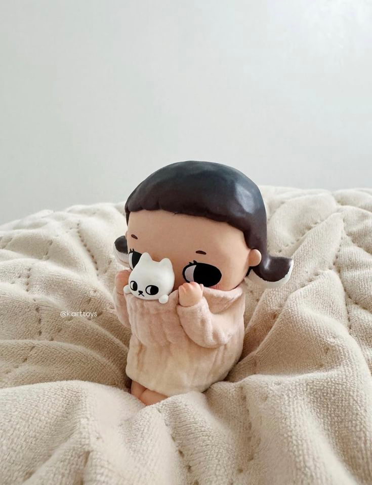 buy me figures <3