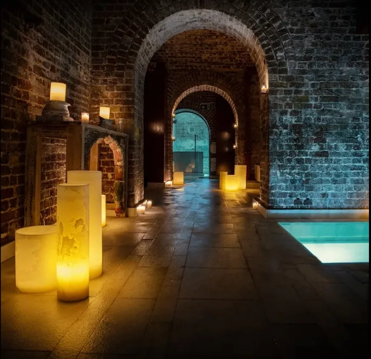 
        Ancient Baths London | AIRE Ancient Baths London
    