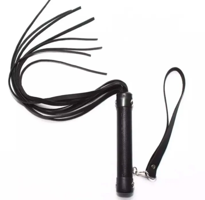 Black Leather Flogger | 53 cm