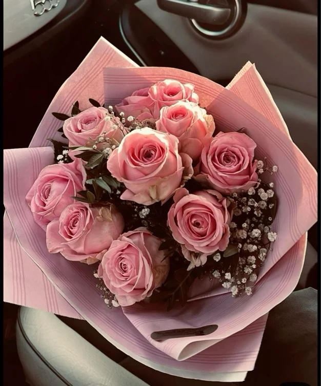 150 pink roses
