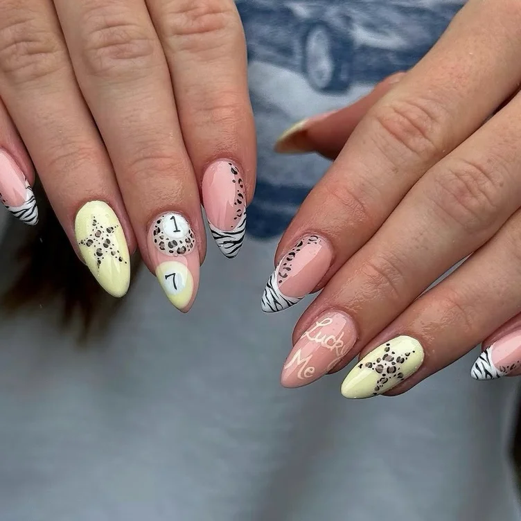 nails