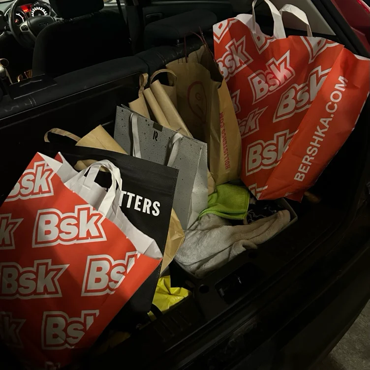 shopping money 