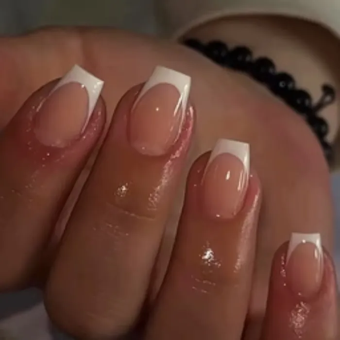 Cover my Nails!
